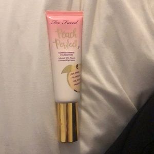 peach perfect foundation